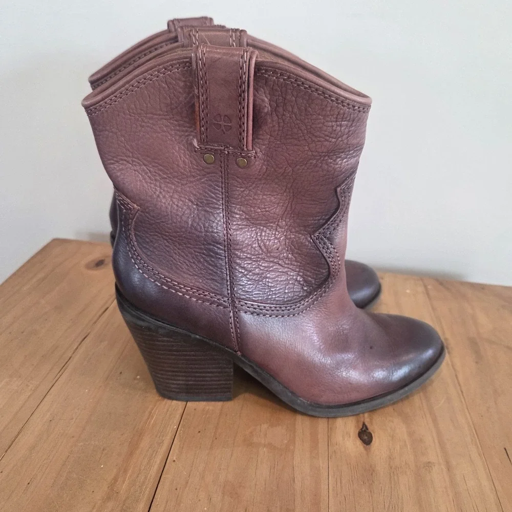 Lucky Brand LK Ellena Boots Womens 7M Burgundy Leather Western Cowboy Ankle...